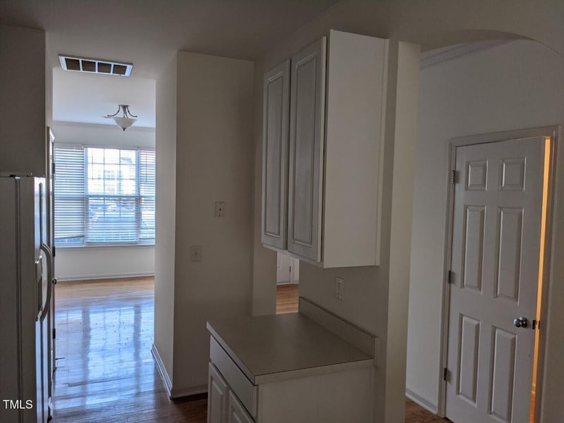 8253 City Loft Ct, Raleigh, NC 27613