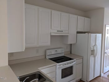 8253 City Loft Ct, Raleigh, NC 27613