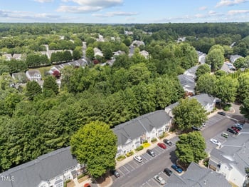 8253 City Loft Ct, Raleigh, NC 27613