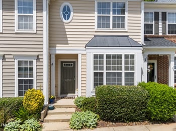 8253 City Loft Ct, Raleigh, NC 27613