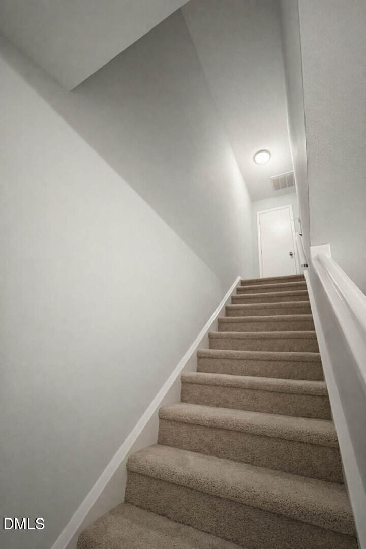 8253 Merriweather Cir, Raleigh, NC 27616