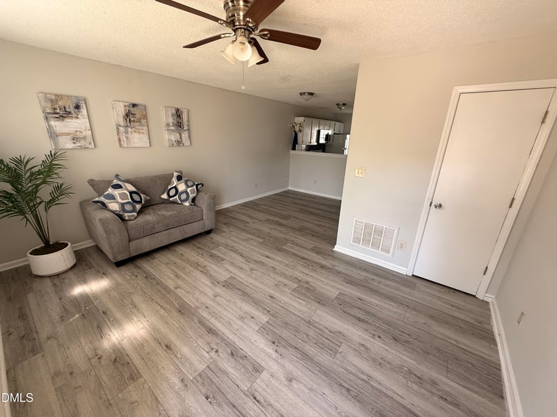 8253 Merriweather Cir, Raleigh, NC 27616