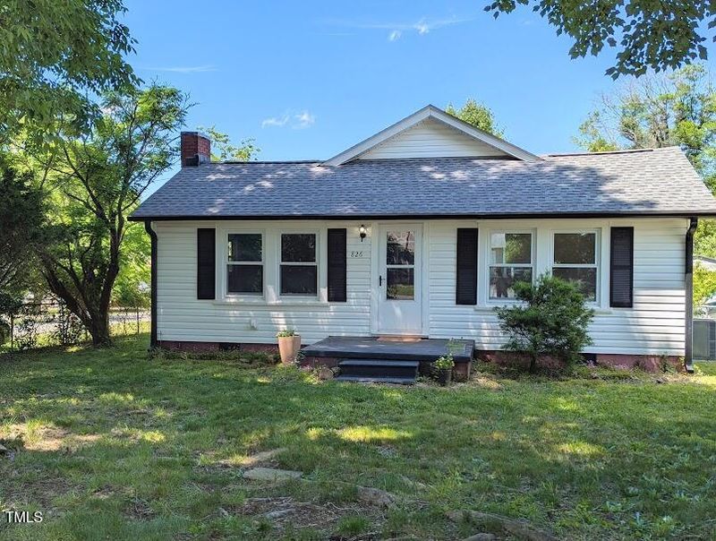 826 Carter Ave, Durham, NC 27703