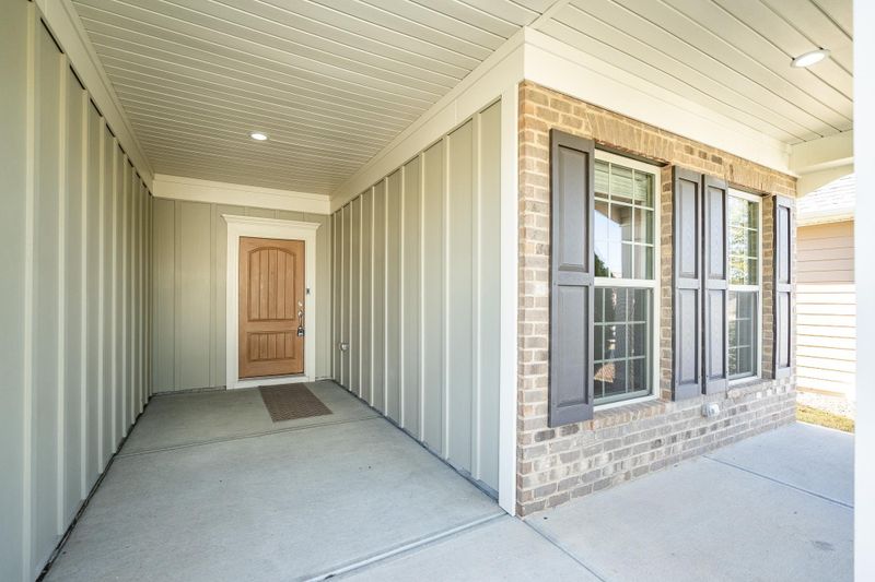 826 Gaston Manor Dr, Durham, NC 27703