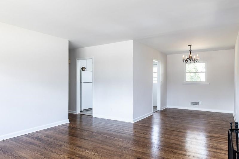 826 Griffis St, Cary, NC 27511