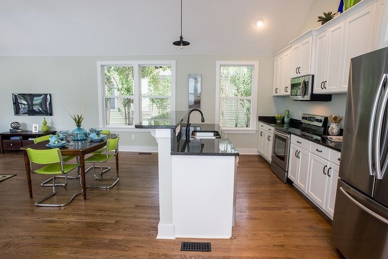 826 E Hargett St, Raleigh, NC 27601