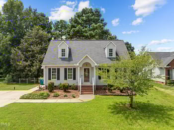826 Lockesley Ln, Burlington, NC 27217