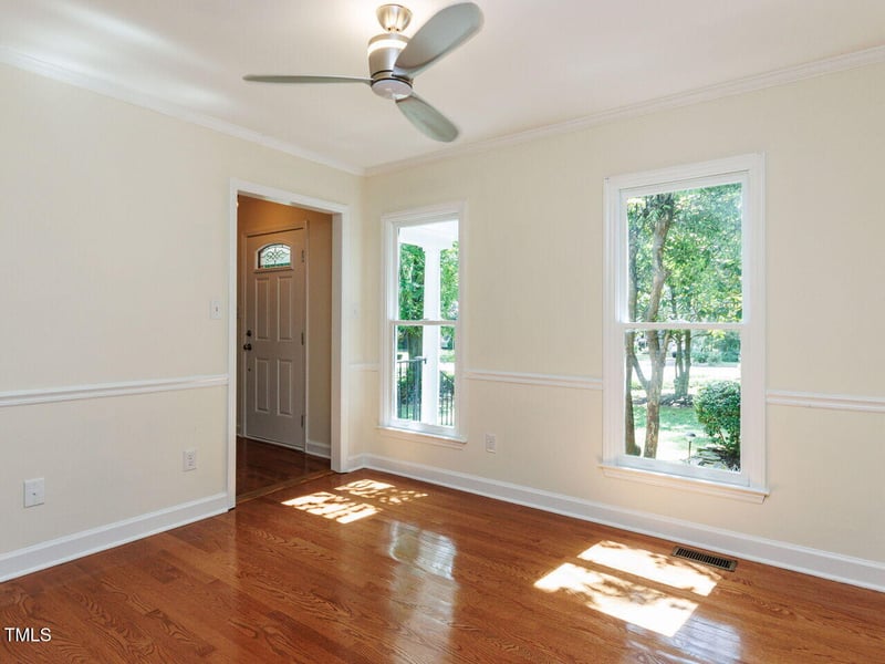 826 Oakwater Dr, Garner, NC 27529