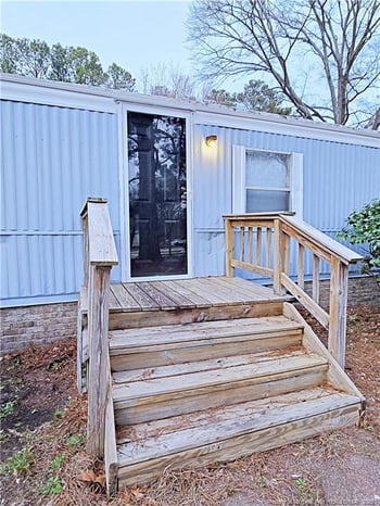 826 Rembrandt Dr, Fayetteville, NC 28314