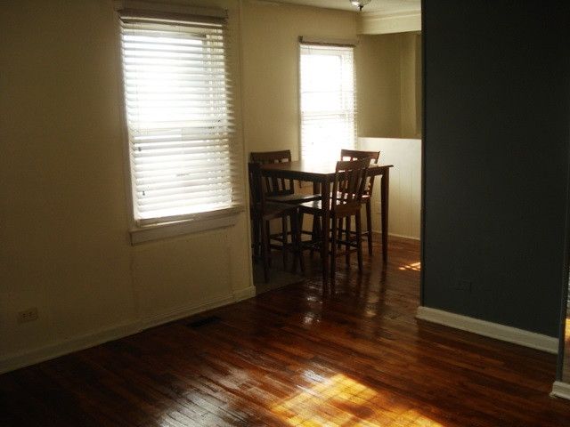 826 Ridgeway Ave, Durham, NC 27701