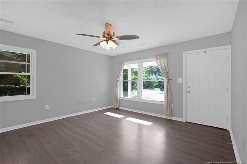826 Stoneykirk Dr, Fayetteville, NC 28314