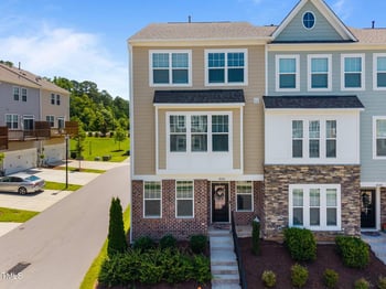 826 Winter Meadow Dr, Wake Forest, NC 27587