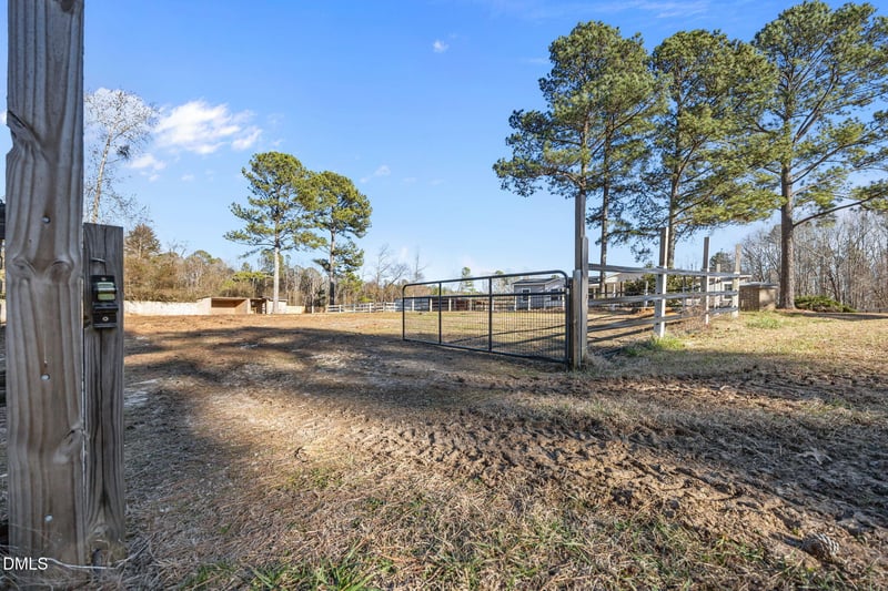 8260 Carolina 42 , Holly Springs, NC 27540