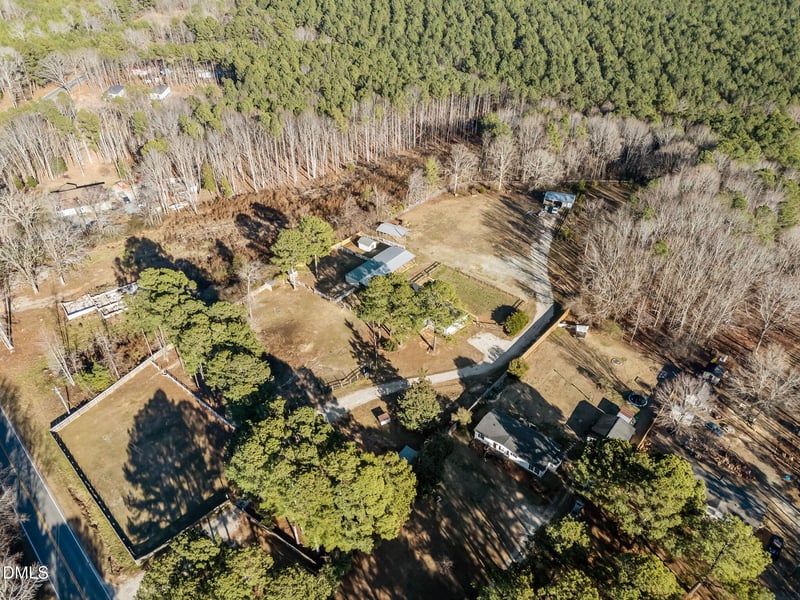 8260 Carolina 42 , Holly Springs, NC 27540