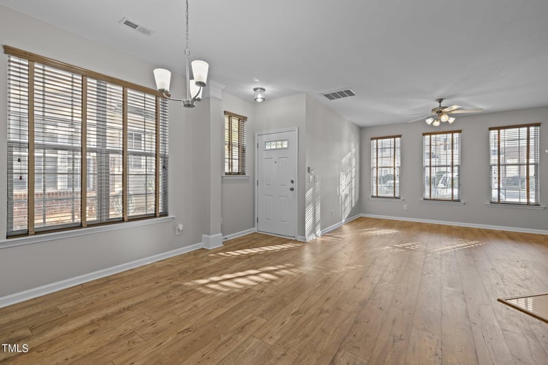 8263 City Loft Ct, Raleigh, NC 27613