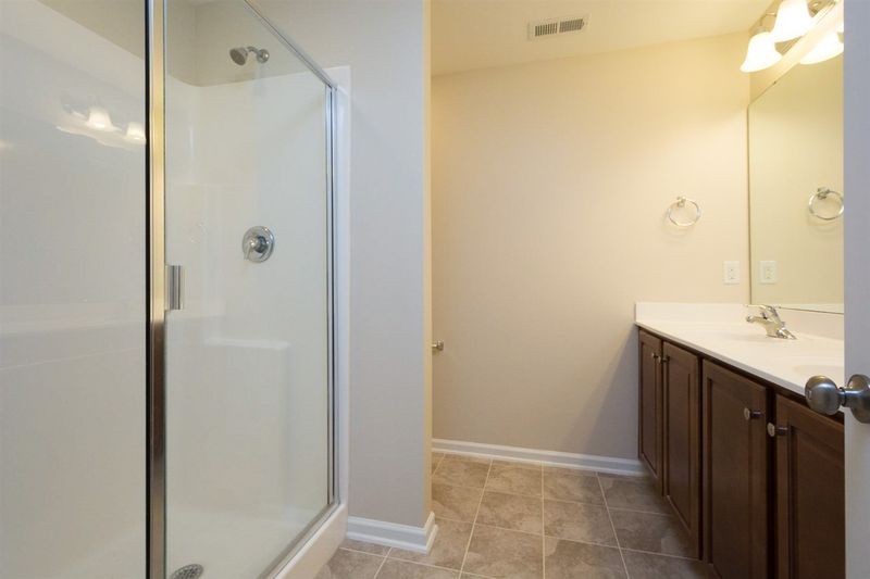 827 Briana Dr, Durham, NC 27712