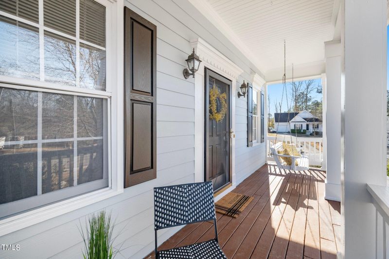 827 Shackleton Rd, Apex, NC 27502