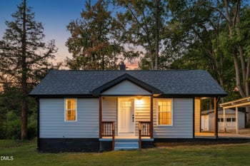828 Buckner St, Graham, NC 27253