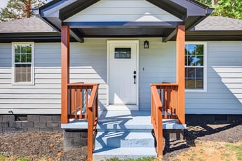828 Buckner St, Graham, NC 27253