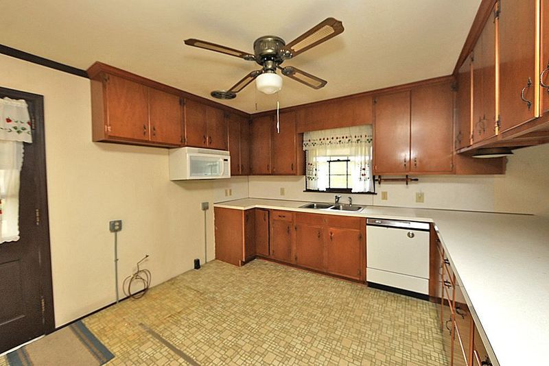 828 E Chatham St, Cary, NC 27511