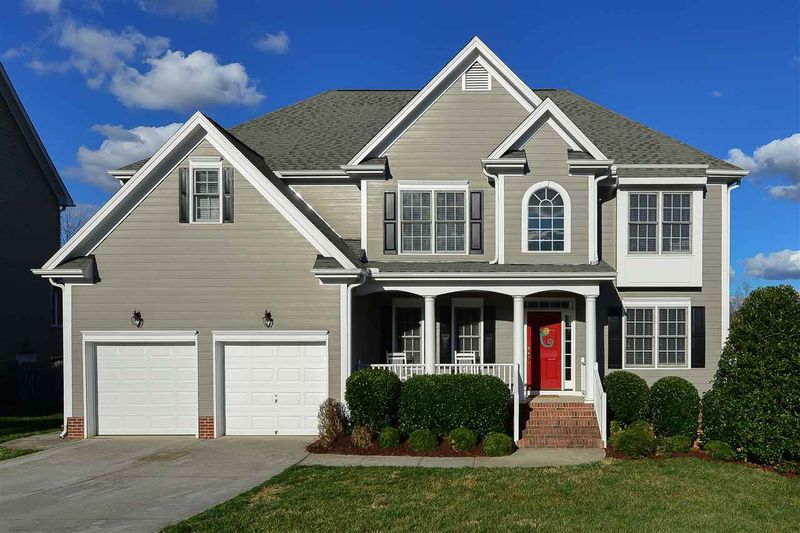 828 Clatter Ave, Wake Forest, NC 27587