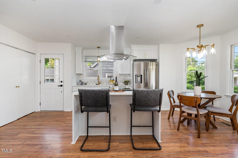 828 Cotton Pl, Raleigh, NC 27601