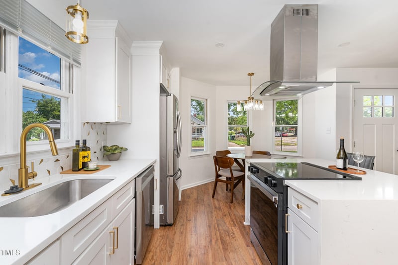 828 Cotton Pl, Raleigh, NC 27601