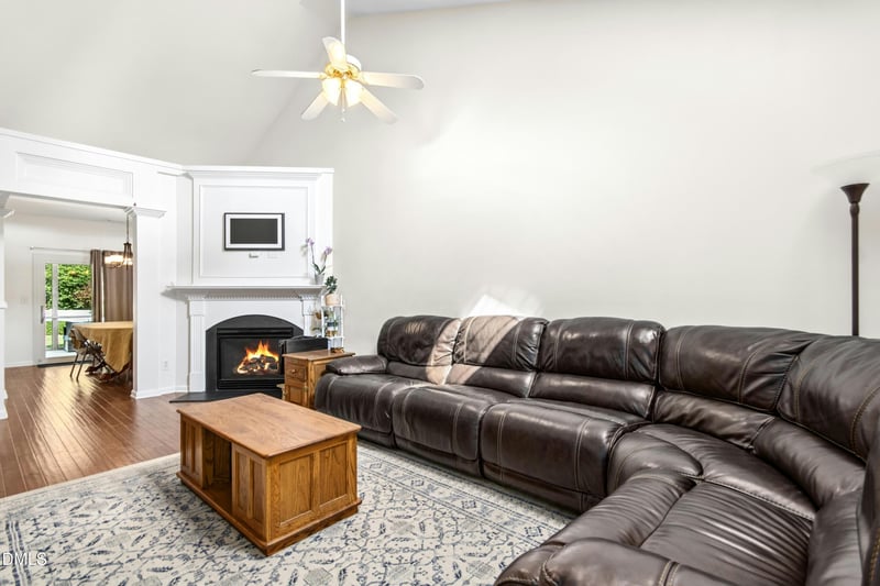 828 Nightshade Way, Raleigh, NC 27610