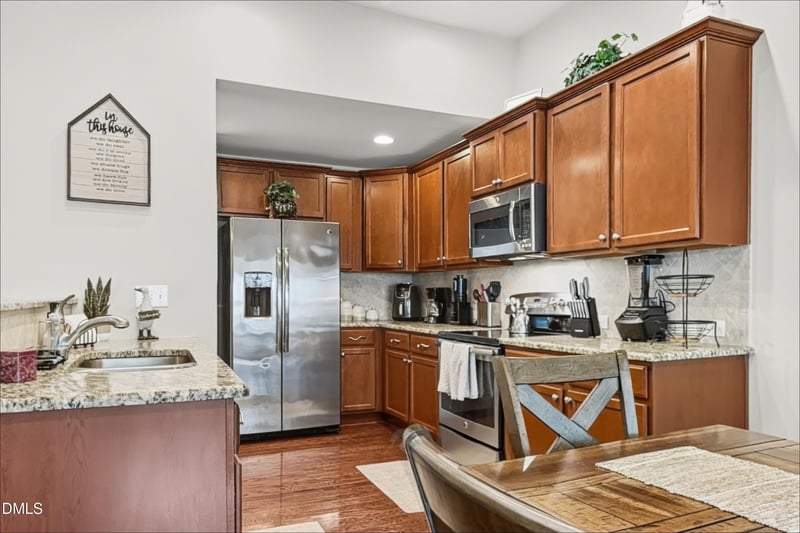 828 Poplar St, Durham, NC 27703