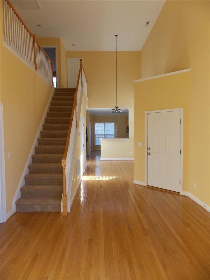 828 Saratoga Dr, Durham, NC 27704