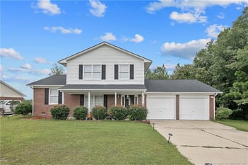 828 Scully Dr, Fayetteville, NC 28314