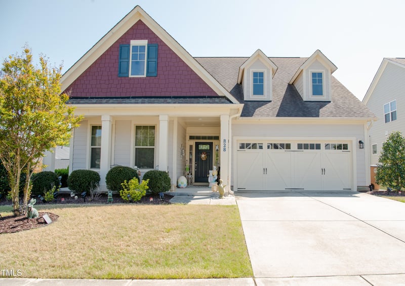 828 Traditions Ridge Dr, Wake Forest, NC 27587