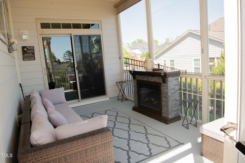 828 Traditions Ridge Dr, Wake Forest, NC 27587