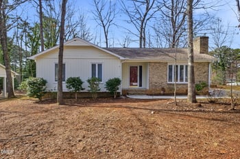 828 Valerie Dr, Raleigh, NC 27606