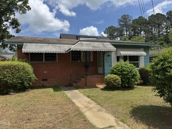 829 Coleman St, Raleigh, NC 27610