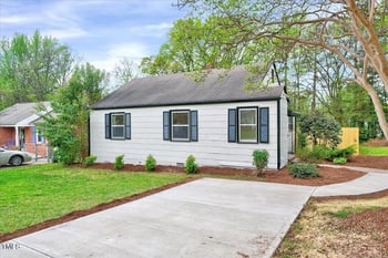 829 Colleton Rd, Raleigh, NC 27610