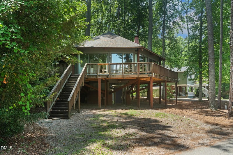 829 Eagles Nest Dr, Sanford, NC 27332