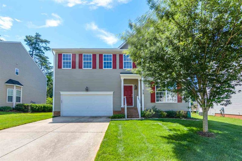 829 Edgeware Way, Wake Forest, NC 27587