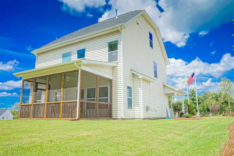 829 Lakemont Dr, Clayton, NC 27520