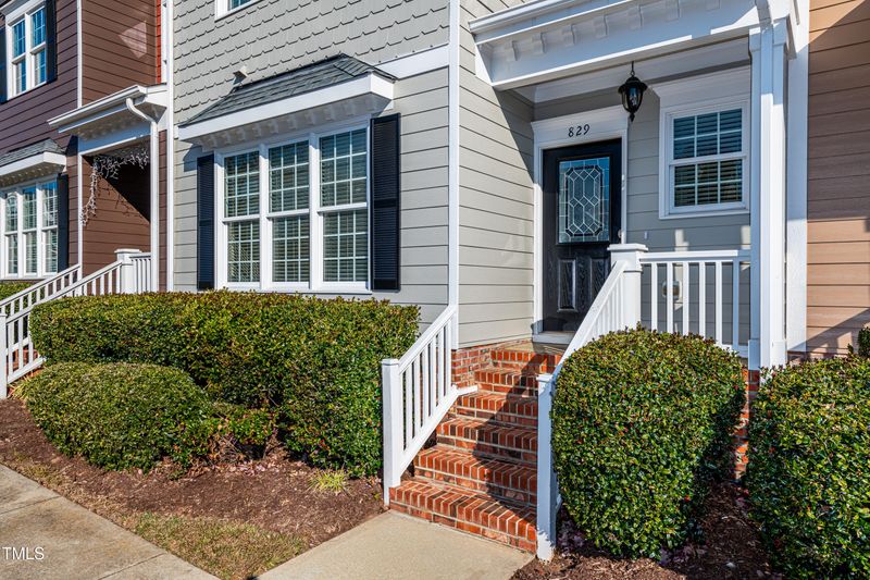 829 Myrtle Grove Ln, Apex, NC 27502