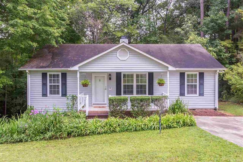 829 Riverbark Ln, Durham, NC 27703