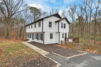 829 Sandlewood Dr, Durham, NC 27712