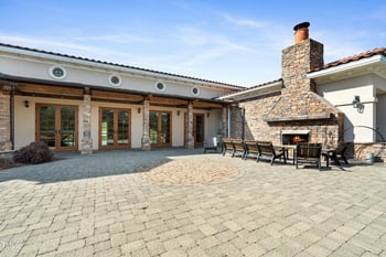 83 Calabria Ct, Clayton, NC 27527