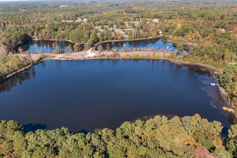 83 Cherry Berry Ln, Sanford, NC 27332