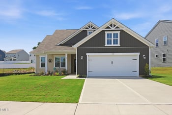 83 Furley St, Sanford, NC 27330