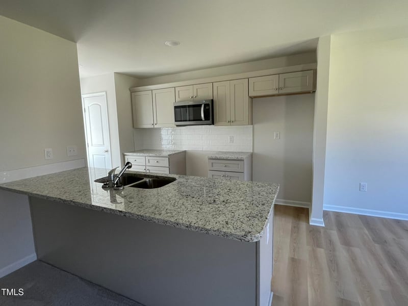 83 Harvest Hills Ln, Dunn, NC 28334