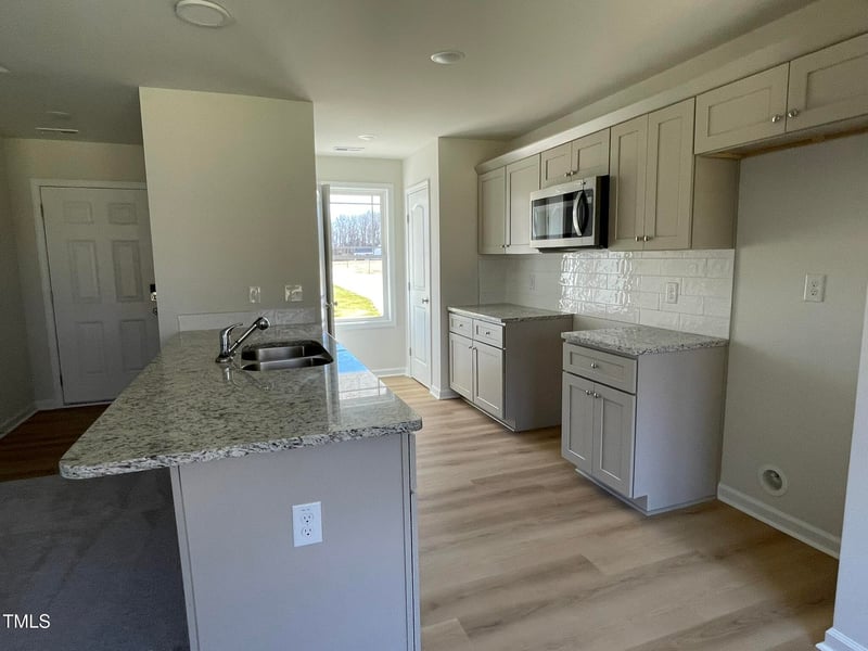 83 Harvest Hills Ln, Dunn, NC 28334