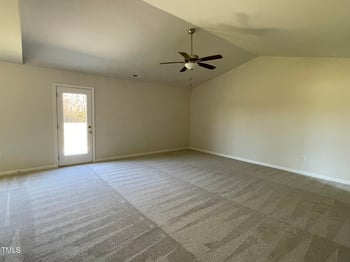 83 Harvest Hills Ln, Dunn, NC 28334