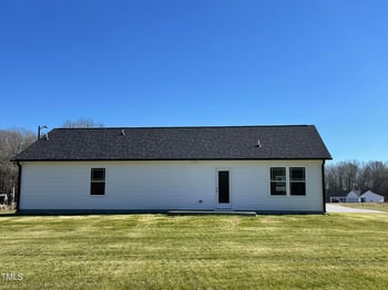 83 Harvest Hills Ln, Dunn, NC 28334