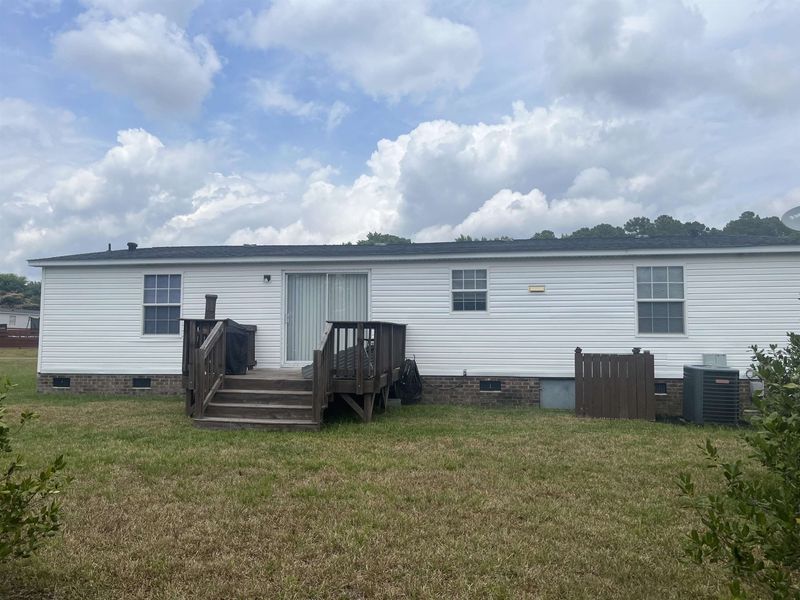 83 Hearth Ln, Smithfield, NC 27577